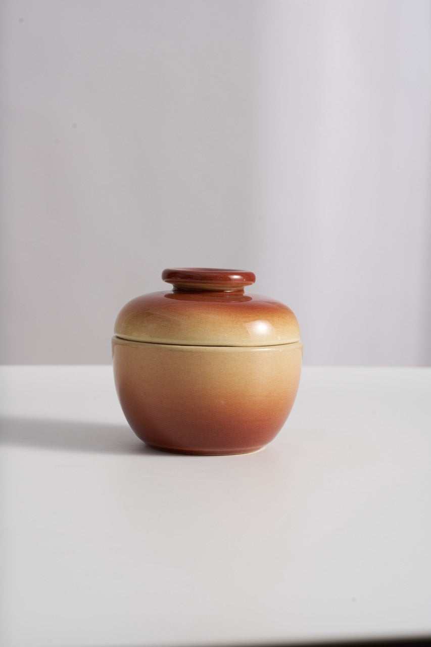 Small 5oz Hũ Brown — The Lidded Jar