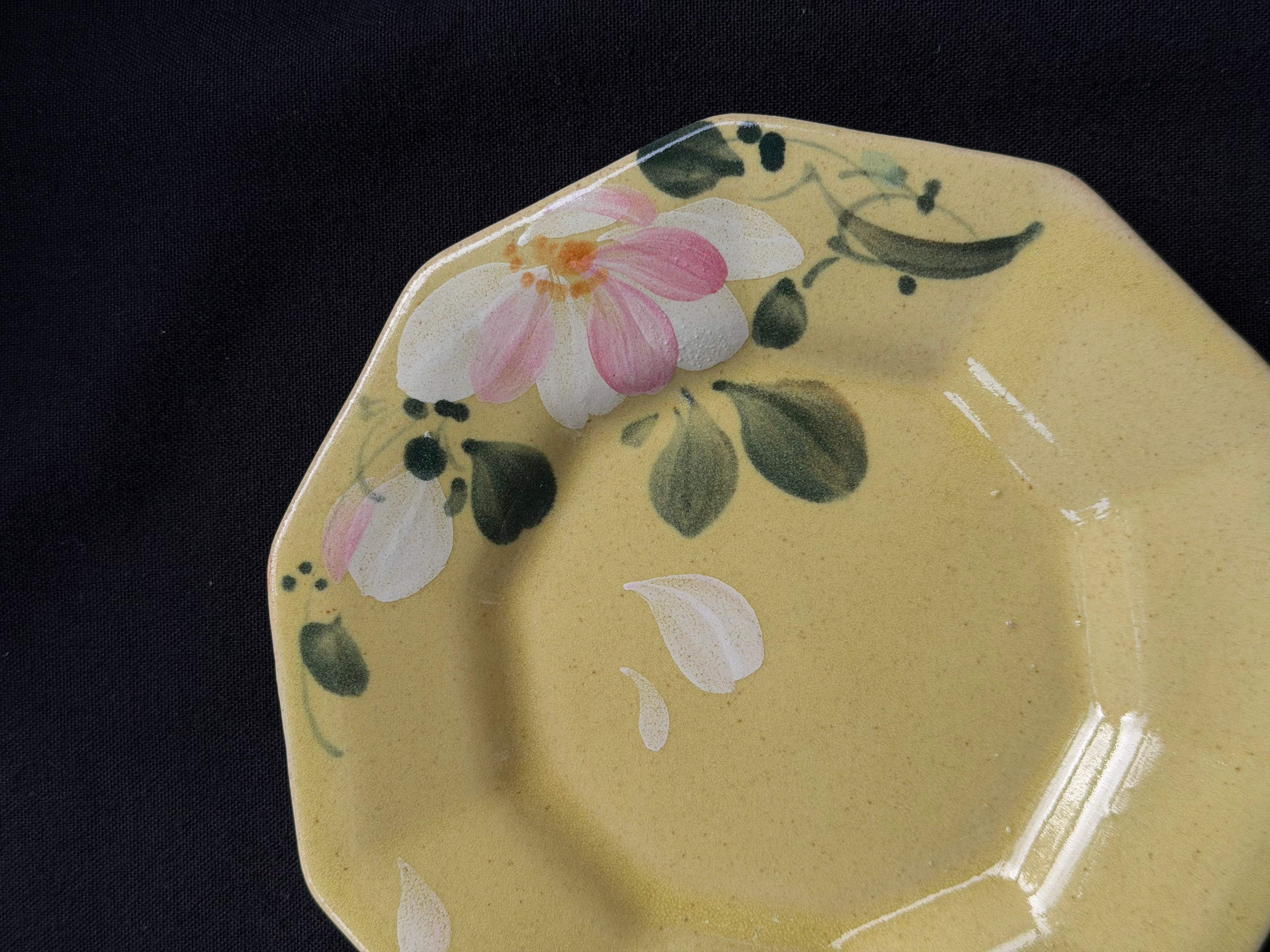 6" Bát Giác Hoa Sen — The Lotus Octagon Plate