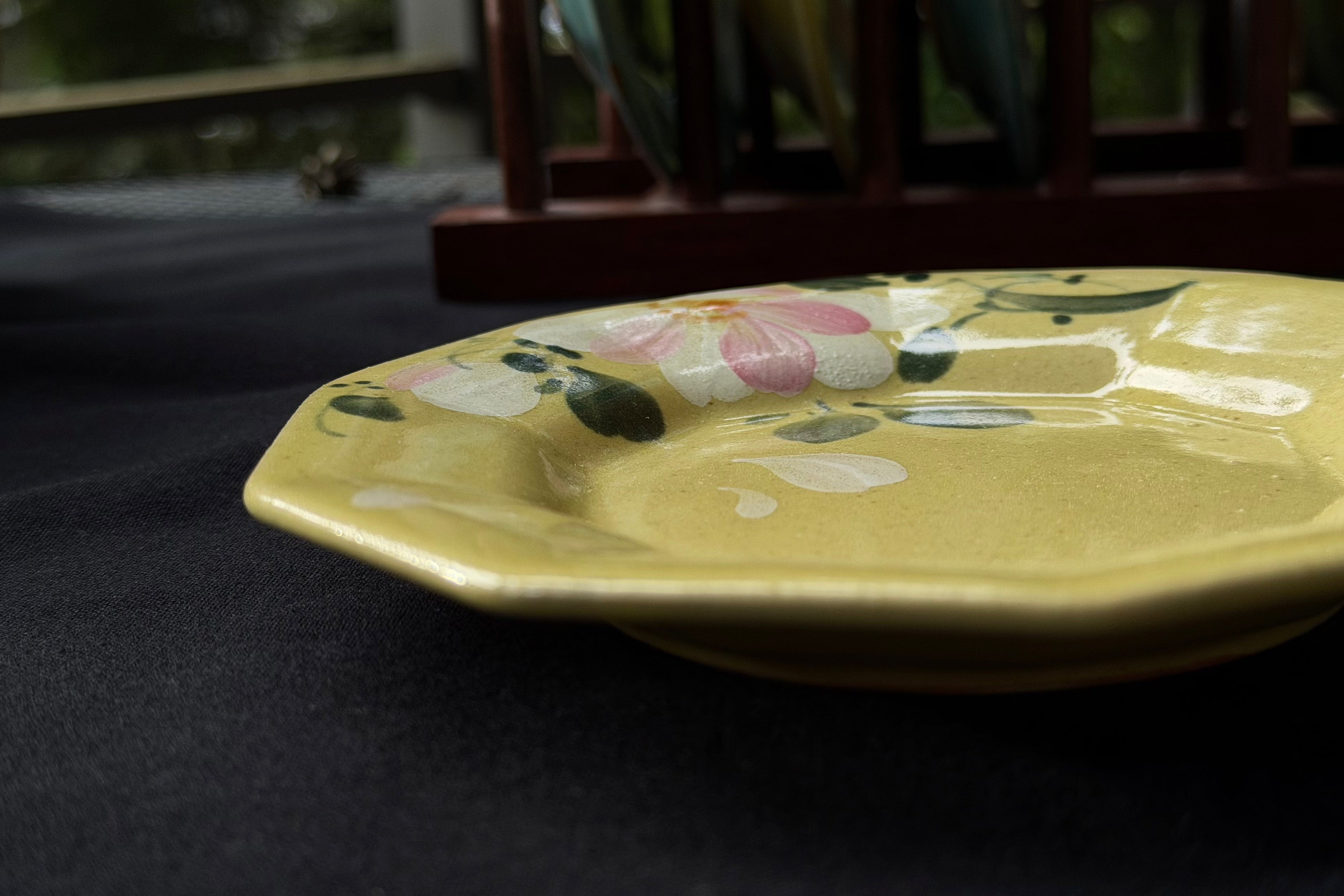 6" Bát Giác Hoa Sen — The Lotus Octagon Plate