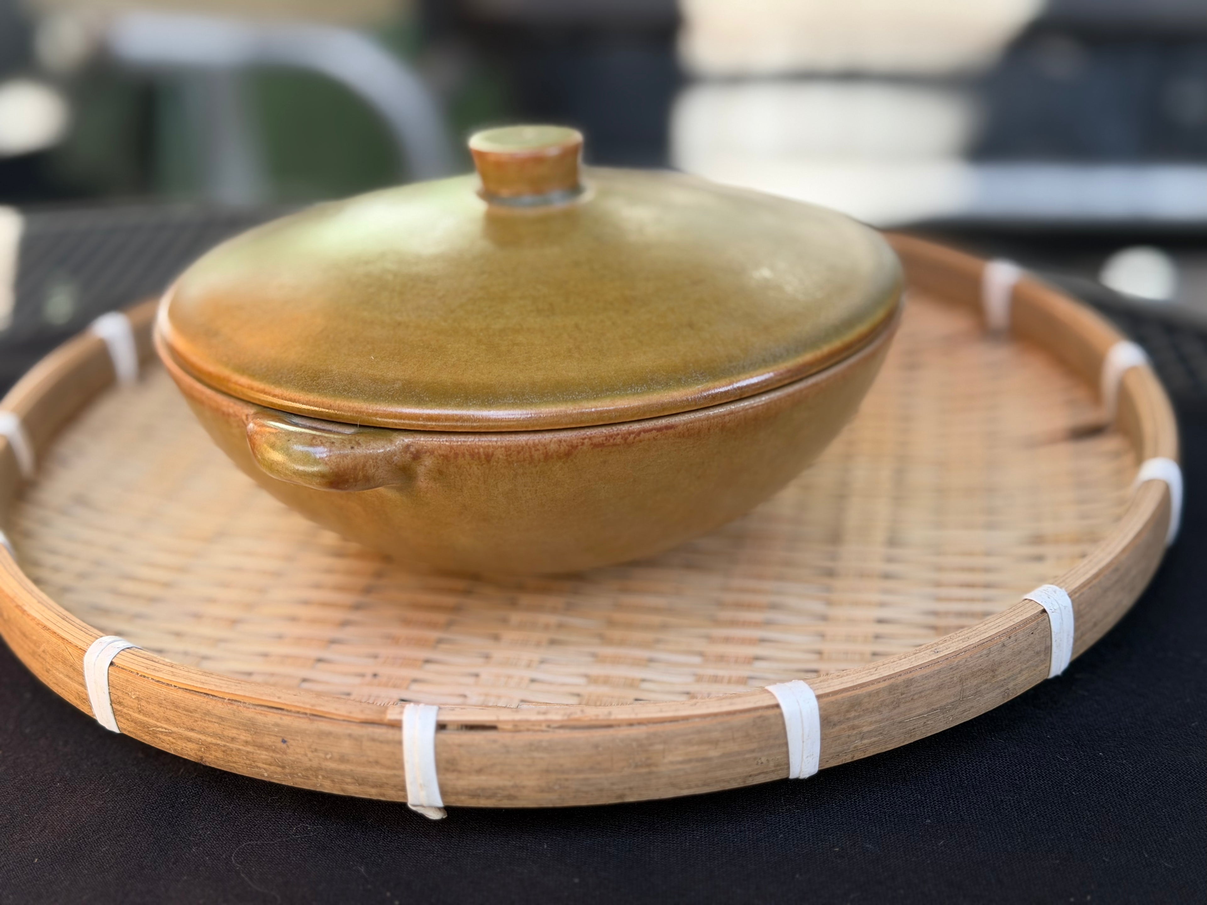 Nồi Nhà — The Home Stew Pot