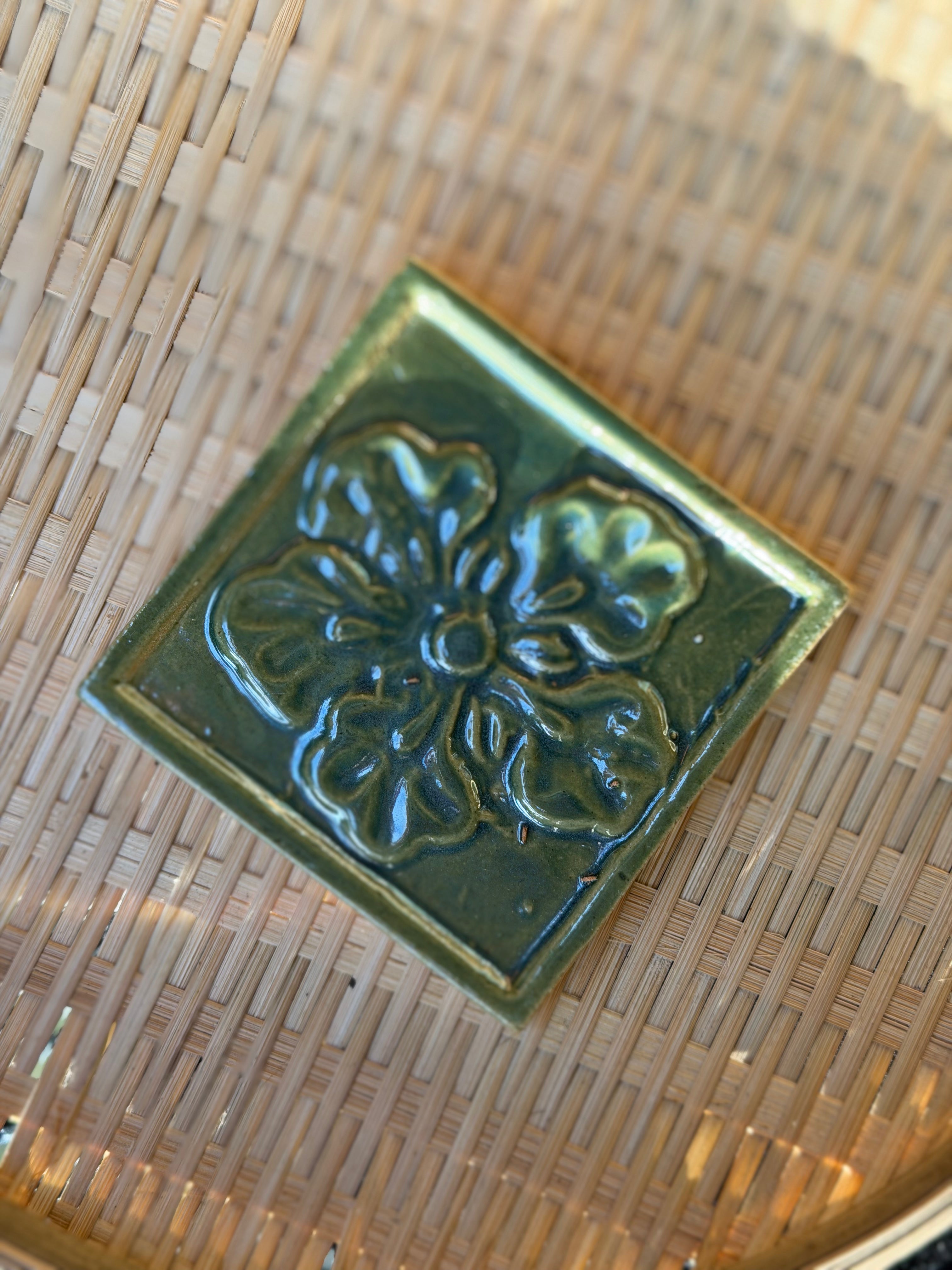 Gốm Hoa Coaster — The Tile Coaster