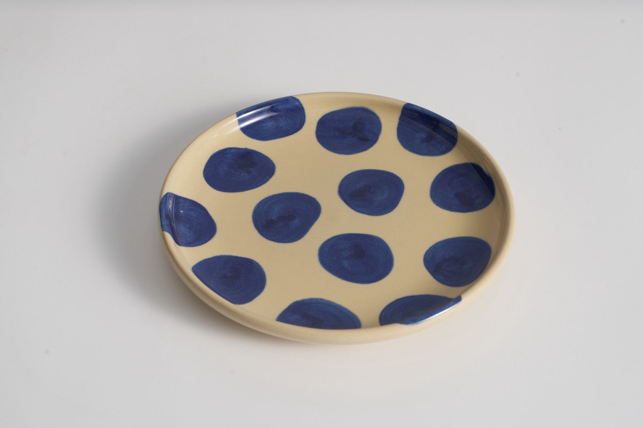 10" Polka Dots — The Dinner Plate